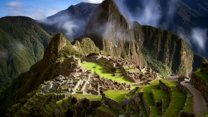 ciudadela-inca-machu-picchu-vacio-full